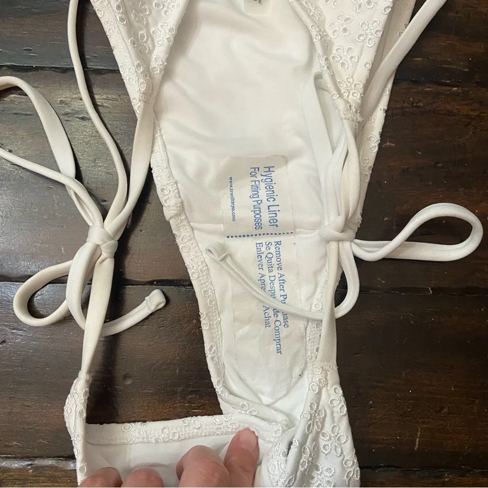 New! Frankie's Bikinis Bridgette White Eyelet String Bikini Bottom 1589